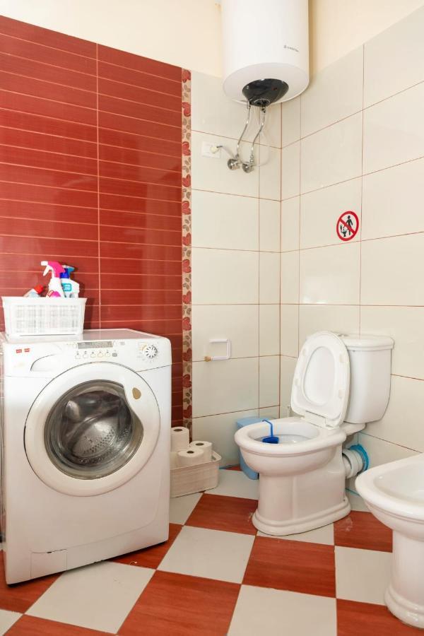 Vlorë Bay Inn Apartment Sea Front מראה חיצוני תמונה